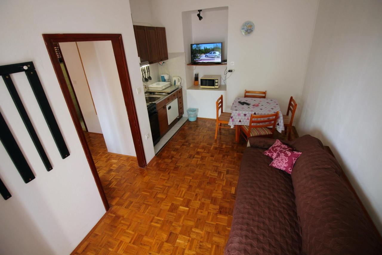 Guesthouse Marija Novi Vinodolski Ngoại thất bức ảnh