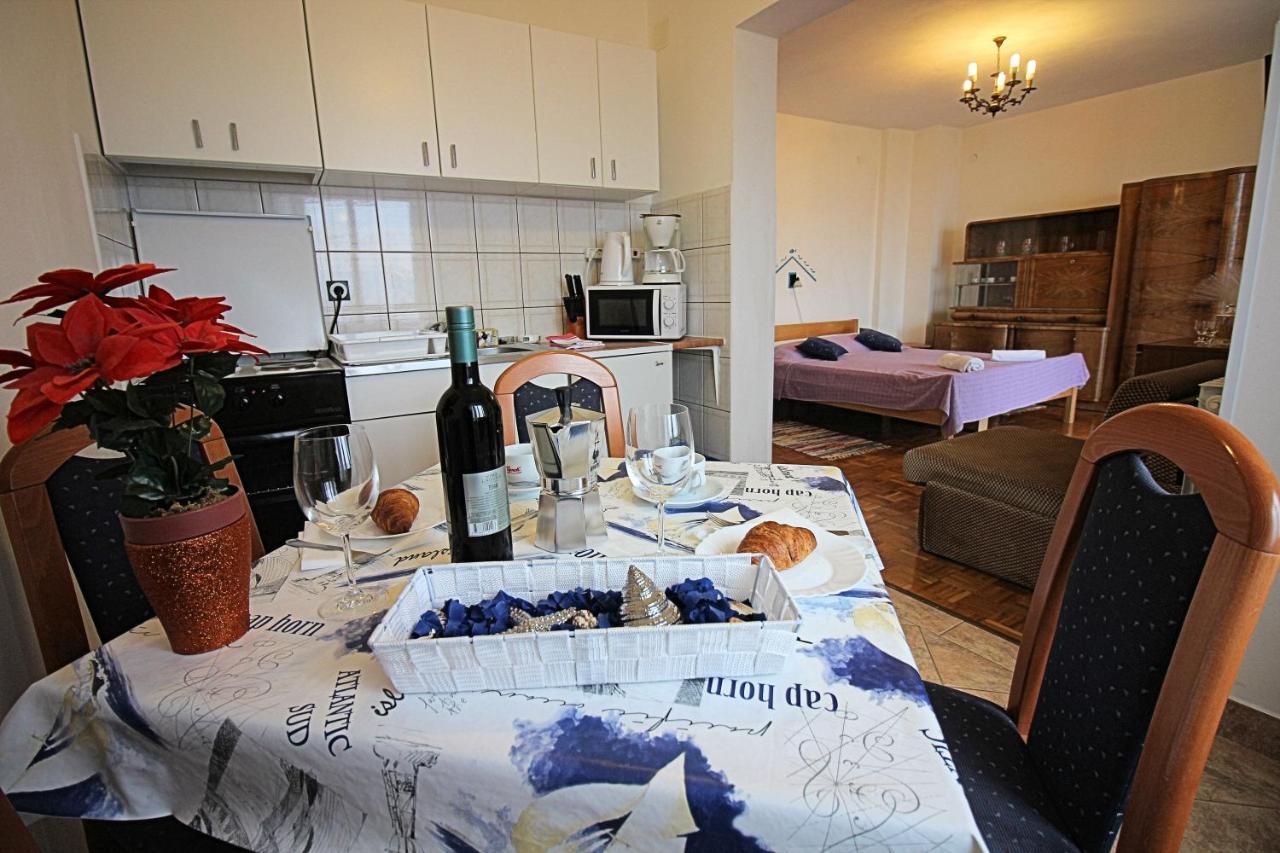 Guesthouse Marija Novi Vinodolski Ngoại thất bức ảnh