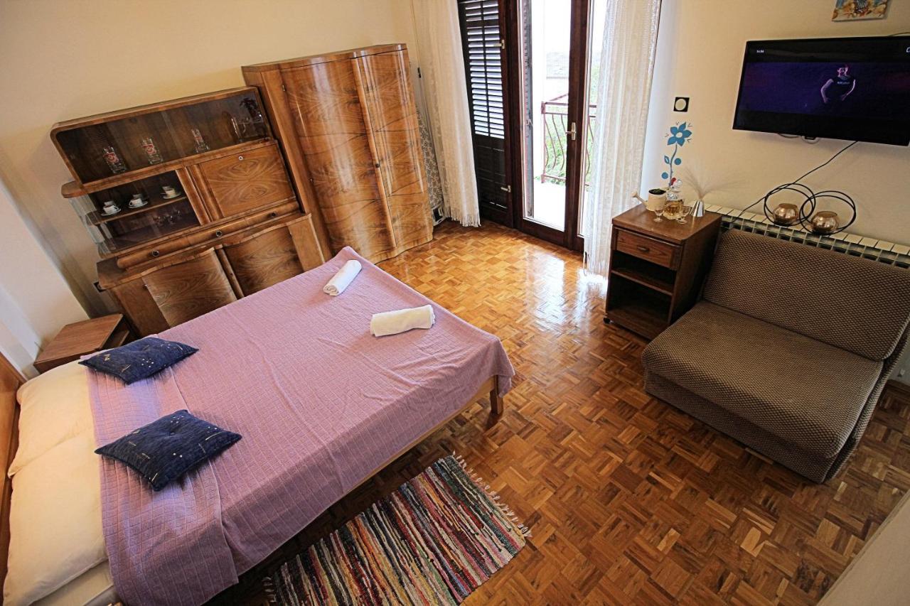 Guesthouse Marija Novi Vinodolski Ngoại thất bức ảnh