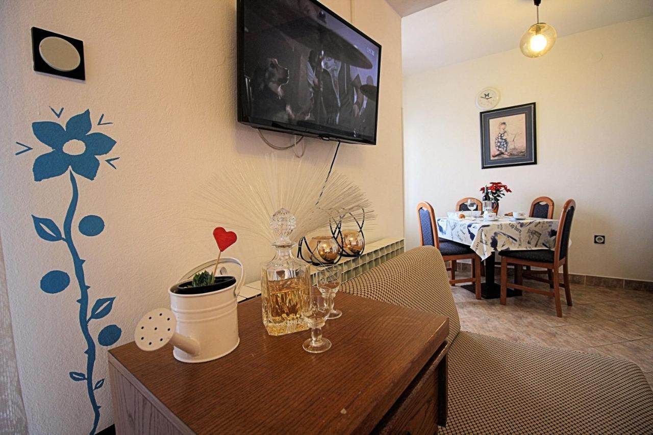 Guesthouse Marija Novi Vinodolski Ngoại thất bức ảnh