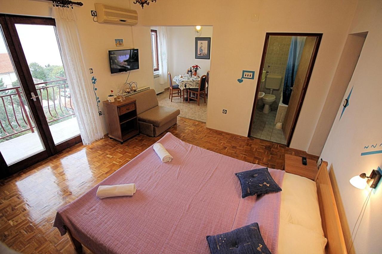 Guesthouse Marija Novi Vinodolski Ngoại thất bức ảnh
